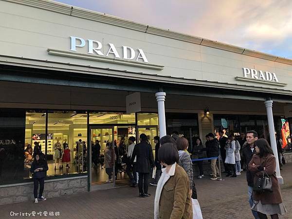 Prada.JPG