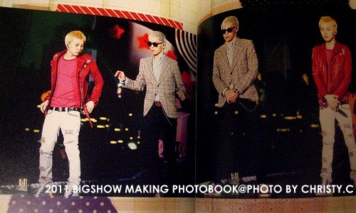 2011BigShow_Making_photobook_35.jpg