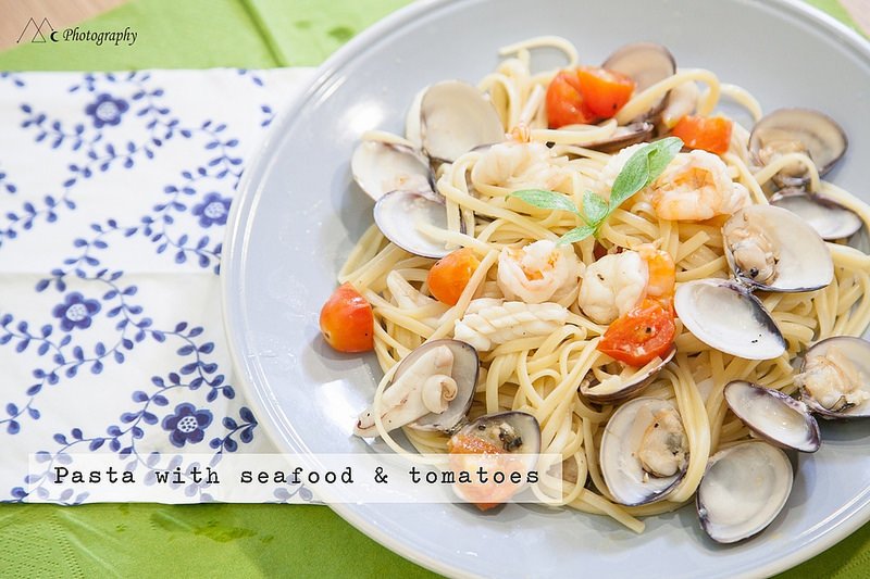 pasta with seafood &amp; tomatoes2