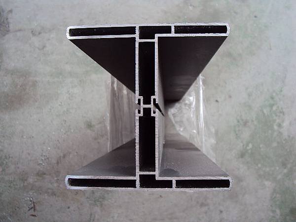 120mm-120mmH型鋁鋼構.JPG