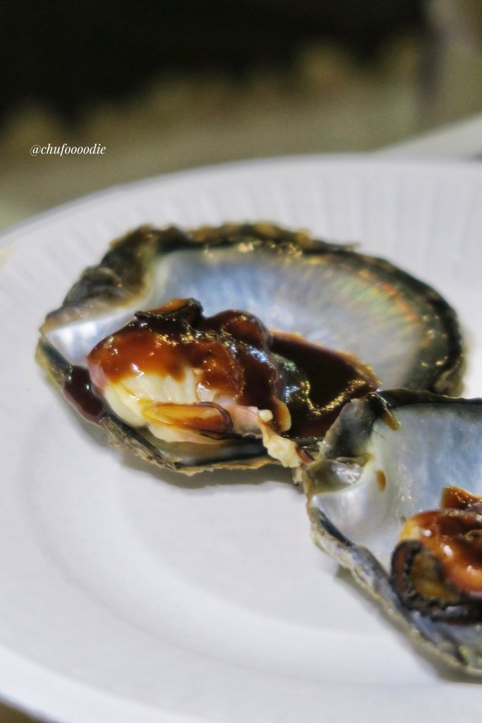 【男哥東港流生魚片】男哥漁船餐食生魚片吃到飽~在船上小酌吃buffet享受不一樣的生活