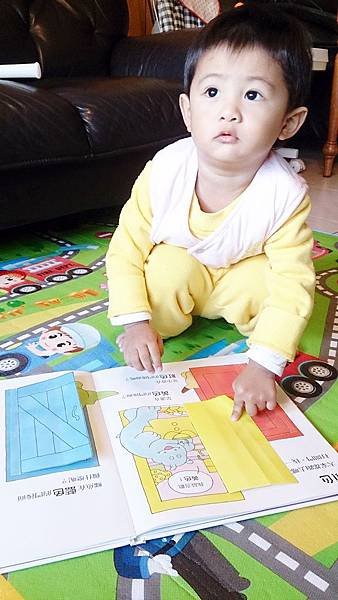 1Y10M-書-2.JPG