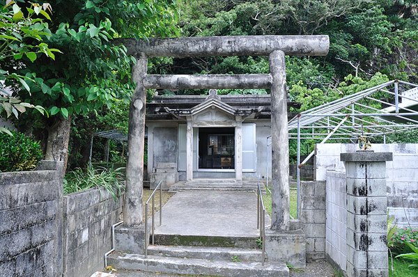 渡嘉敷神社