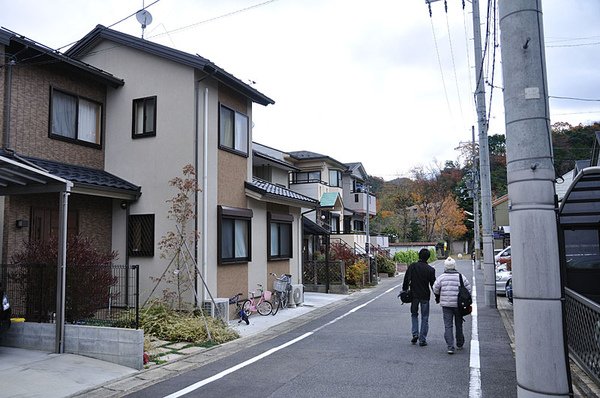 往深泥池路上