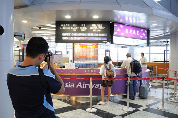 花蓮機場的復興航空櫃檯