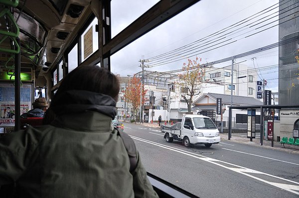 搭公車來到了位於京都市北區的「深泥池」