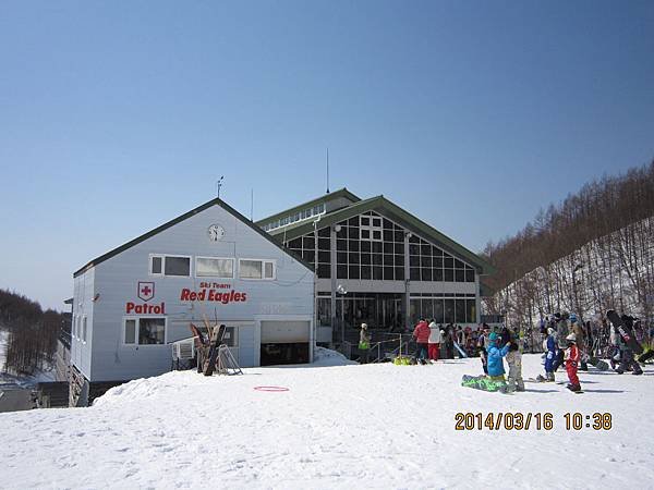 【日本滑雪】我的滑雪經驗→日本各地滑雪場的資料與裝備分享