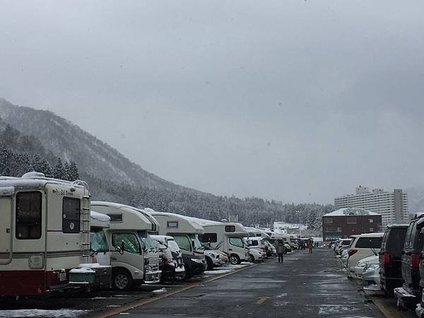 【日本滑雪】我的滑雪經驗→日本各地滑雪場的資料與裝備分享