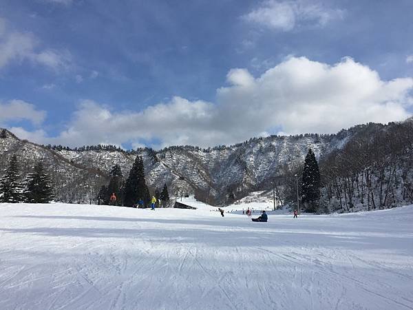 【日本滑雪】我的滑雪經驗→日本各地滑雪場的資料與裝備分享