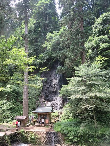 【日本爬山】從藏王溫泉街～爬月山～喜多方吃拉麵，3天2夜的露