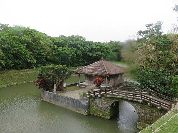 【日本露營沖縄篇】一家四口扛著露營裝備+帳篷，搭飛機去沖縄露