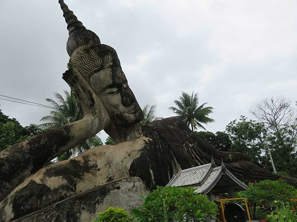 【泰國•寮國】暑假出國旅遊從東京～曼谷～永珍～旺陽～龍坡邦～