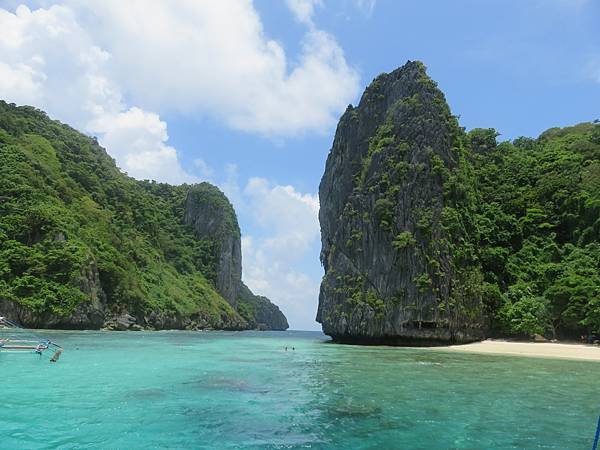 【菲律賓巴拉望】暑假出國從台北～公主港～愛尼島12天的旅遊日