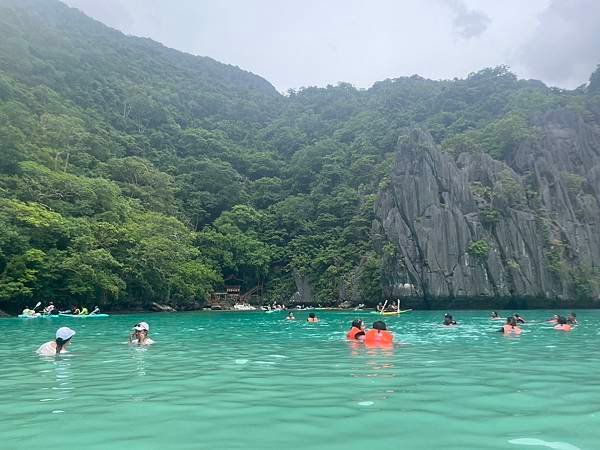 【菲律賓巴拉望】暑假出國從台北～公主港～愛尼島12天的旅遊日