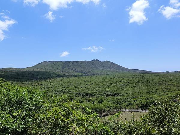 【日本露營】扛著行李到東京離島伊豆大島露營