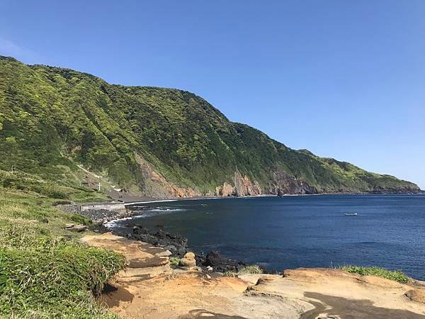 【日本露營】扛著行李到東京離島伊豆大島露營