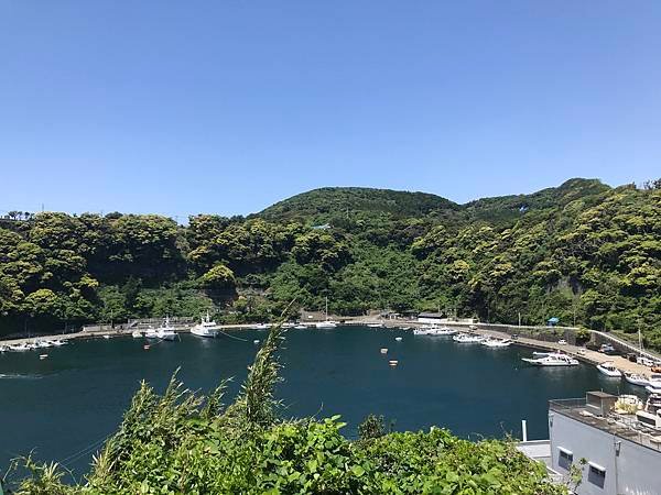 【日本露營】扛著行李到東京離島伊豆大島露營