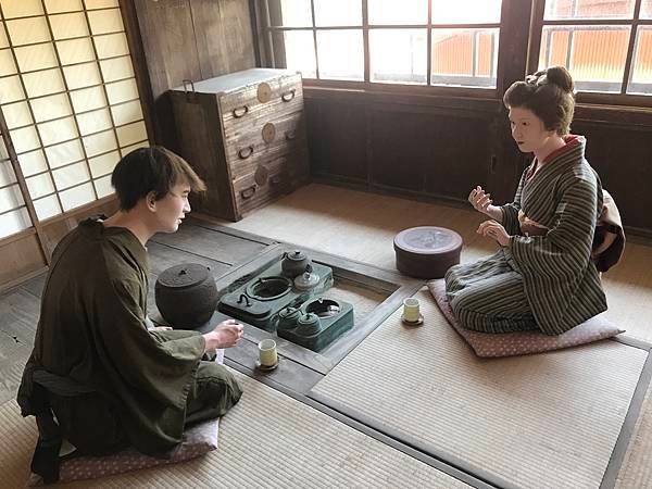 【日本露營】扛著行李到東京離島伊豆大島露營