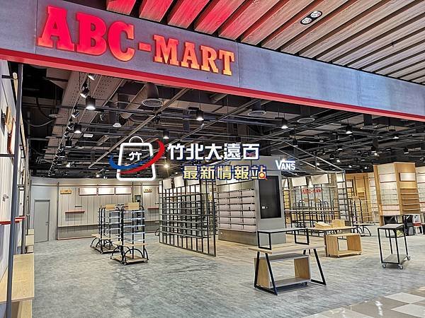 +ABC MART  VANS (2).jpg