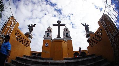 Santuario de nuestra señora de los Remedios教堂大門