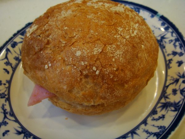 火腿豬仔飽
