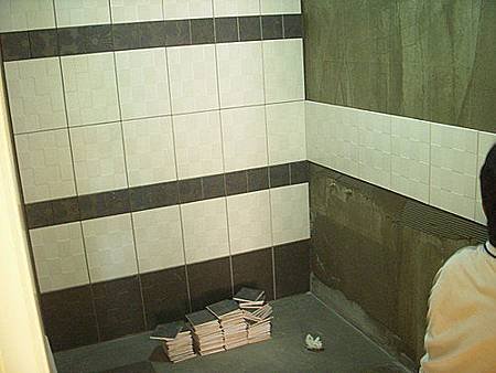 台中室內設計 大理石工程 石材工程 浴室大理石檯面 裝潢工程 泥作施作 老屋翻新 磁磚更新 浴室磁磚更新 (9).jpg
