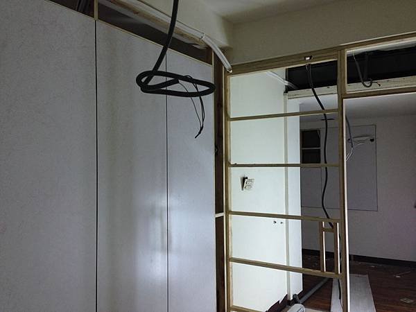 大墩咖啡店監工日誌 木作水電冷氣14