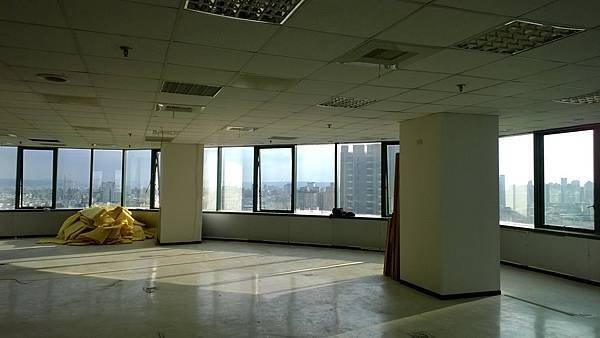 LIVE ABC (2).jpg
