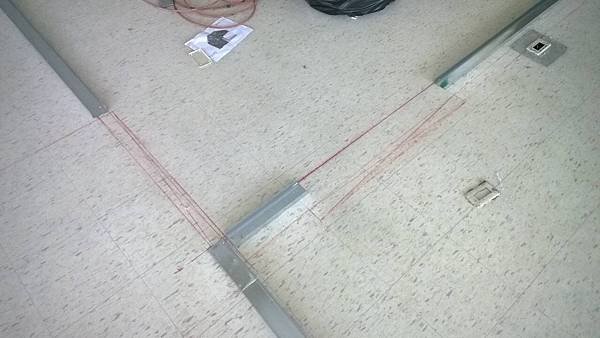 20140919工程進度 輕鋼架工程隔間 (3).JPG