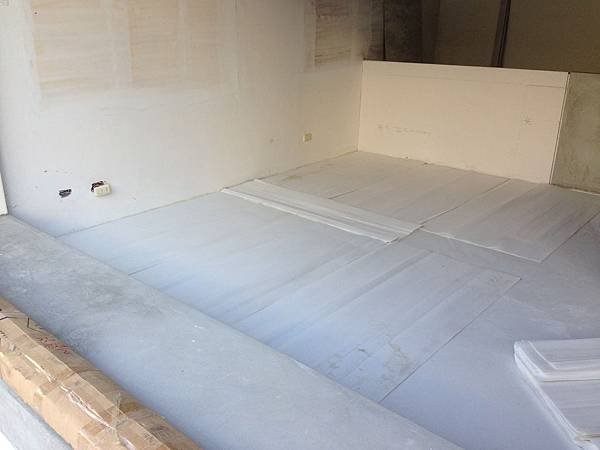 大聖服飾監工日誌系統燈具1