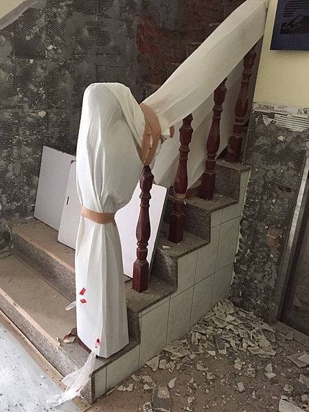 樓梯間磁磚剃除 (2).jpg