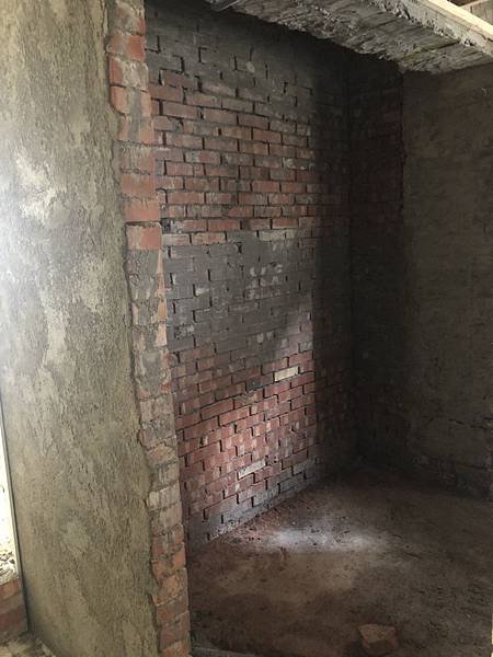 民權路老屋翻新 主臥室浴廁泥作砌磚施工 (1).jpg