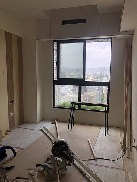 惠宇禮仁住宅設計 次臥室空間天花板封板完成 待油漆施工.jpg