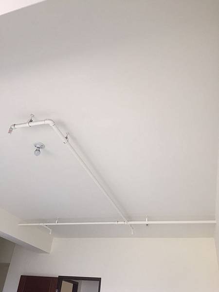 惠宇澄品 主臥室天花板丈量紀錄.jpg