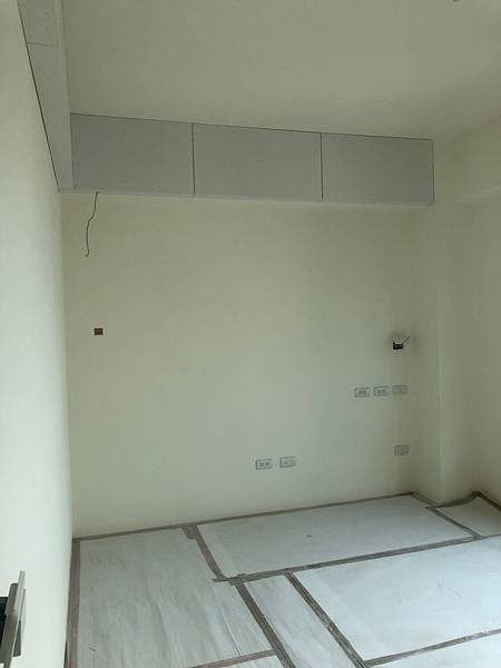 霧峰圓山水II住宅設計 天花板包樑修飾施工紀錄.jpg