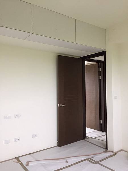 霧峰圓山水II住宅設計 女孩房天花板矽酸鈣封板施工紀錄.jpg