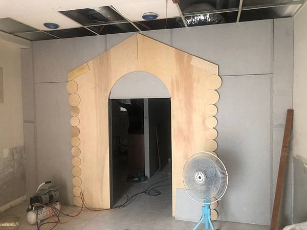 團體活動室造型木屋.jpg