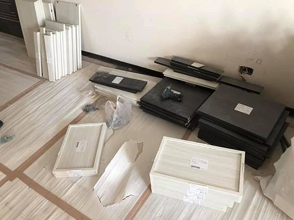 桃園自遊人系統櫃安裝施工 (8).jpg
