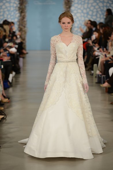 phoca_thumb_l_Oscar de la Renta 13106.jpg