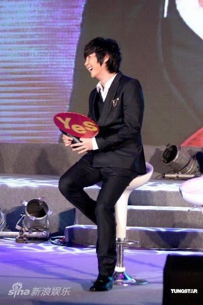 09.jpg