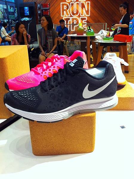 Nike TPE (10)