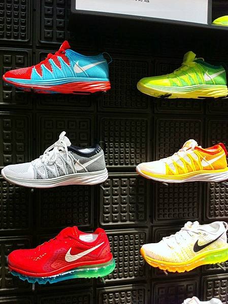 Nike TPE (9)