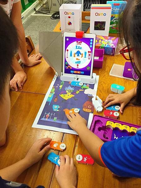 ‪我們的初體驗！Our 1st time experience!! #OSMO #CodingJam !! #iPad 新教具 #TaipeiCity #Taiwan ‬#PlayOSMO 3.jpg