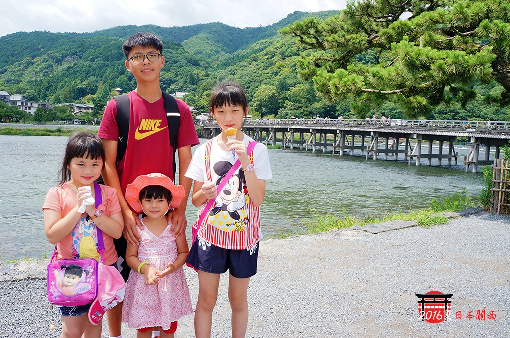 16-DAY3逛嵐山渡月橋兼吃豆腐冰淇淋.jpg
