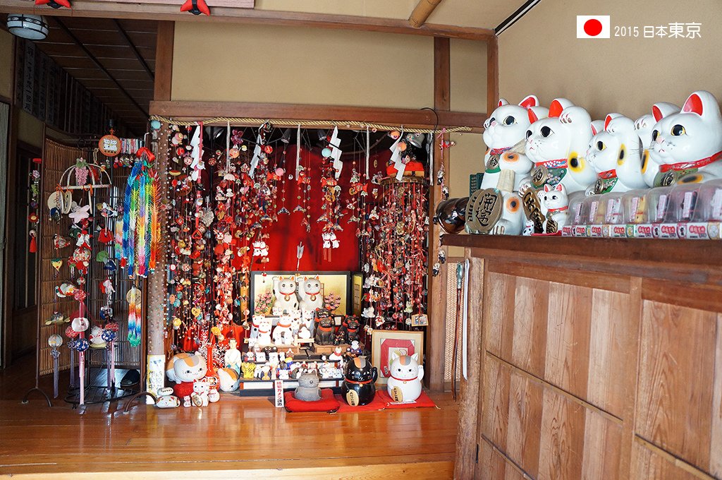 417_66今戶神社之社務所內的招財貓.jpg