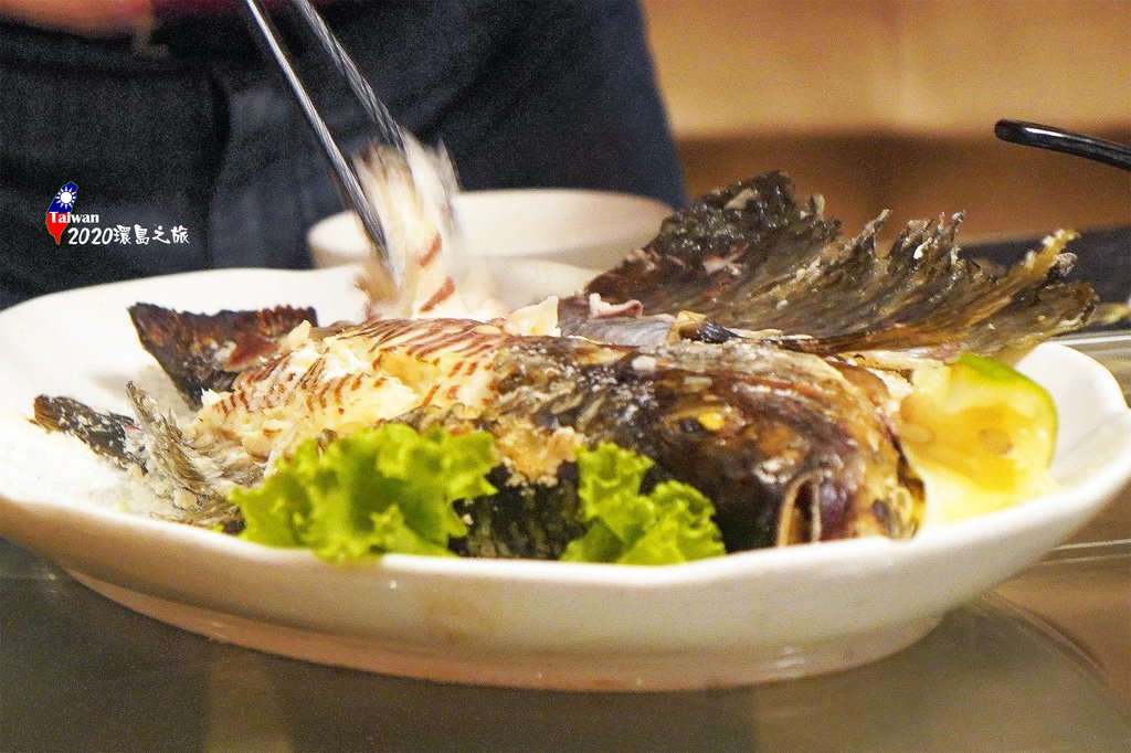 2020環島Day3-103花蓮市洋基牧場烤鹽魚.jpg