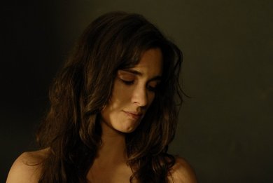 PAZ VEGA.jpg