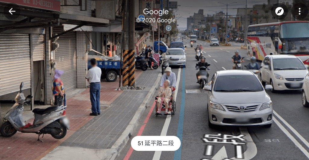 人本示範道路的輪椅_正