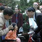 2003幫陳總統和小云翻譯