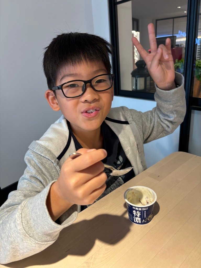 [我的2個小情人]  終於如願過到生日了 2024.01